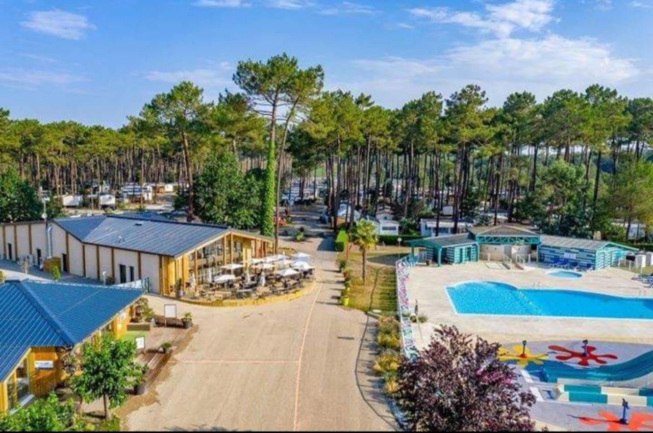 Camping Les Dunes De Contis Saint-Julien-en-Born Exterior photo